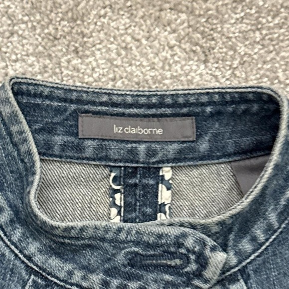 Liz Claiborne Women's Denim Jacket Size 12 Classic Jean Outerwear - Picture 3 of 6